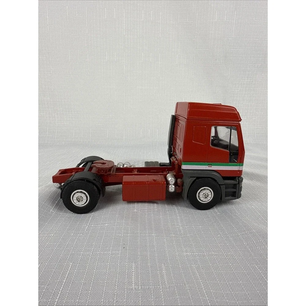 Eurotech Louis Surber 1:43 Iveco Ferrari GP F1 team transporter
